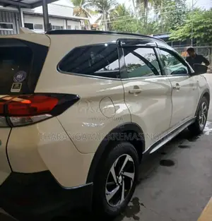 Toyota Rush 2018 SUV (Used)