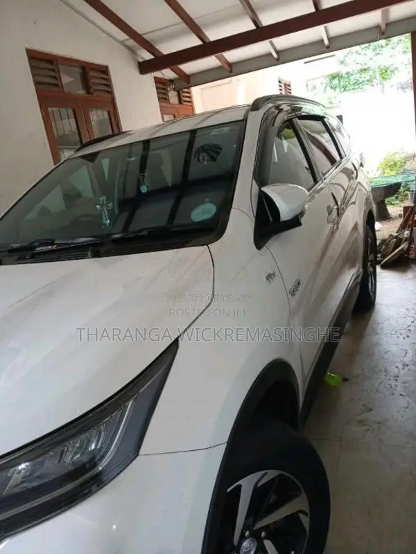 Toyota Rush 2018 SUV (Used)