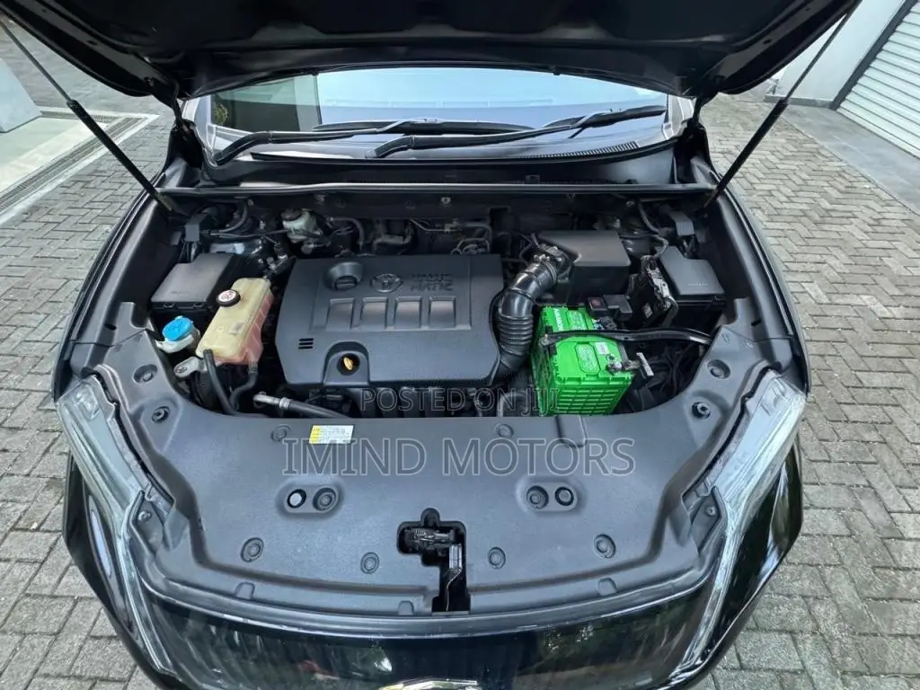 Toyota Harrier 2016 SUV (Used)