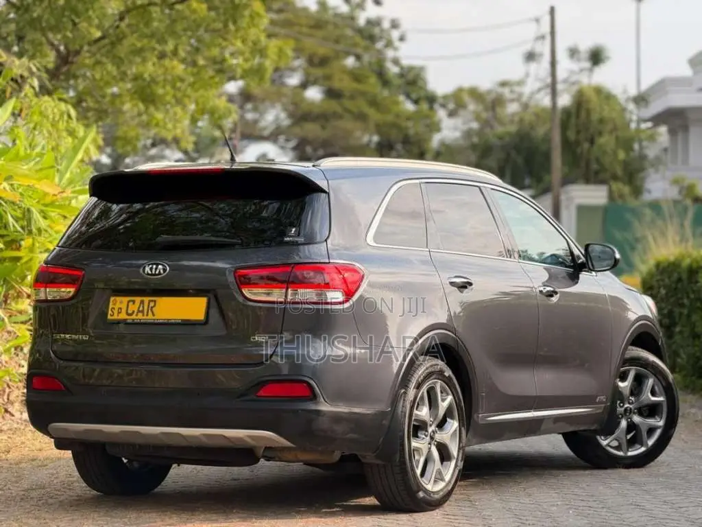 Kia Sorento CRDI 2016 SUV (Used)