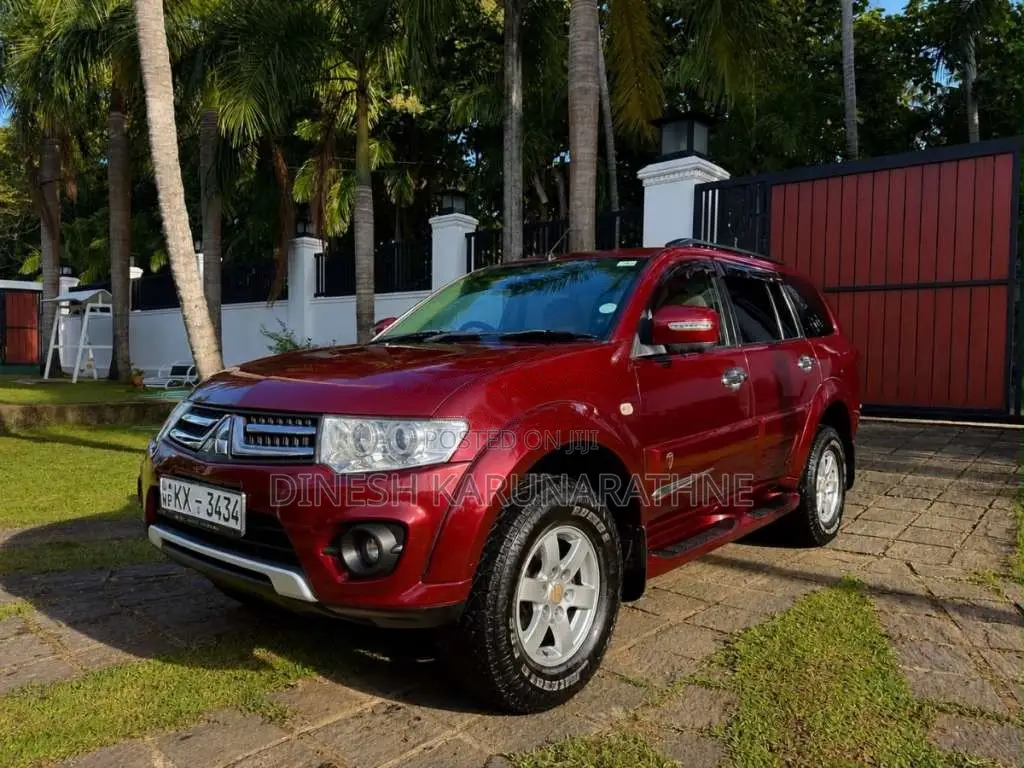 Mitsubishi Montero Sport 2012 SUV (Used)