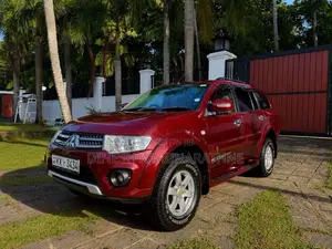 Mitsubishi Montero Sport 2012 SUV (Used)