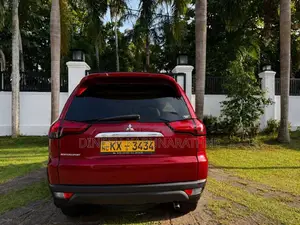 Mitsubishi Montero Sport 2012 SUV (Used)