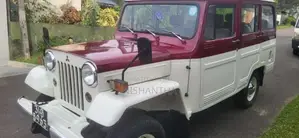 Mitsubishi 4DR5 J36 1982 SUV (Used)