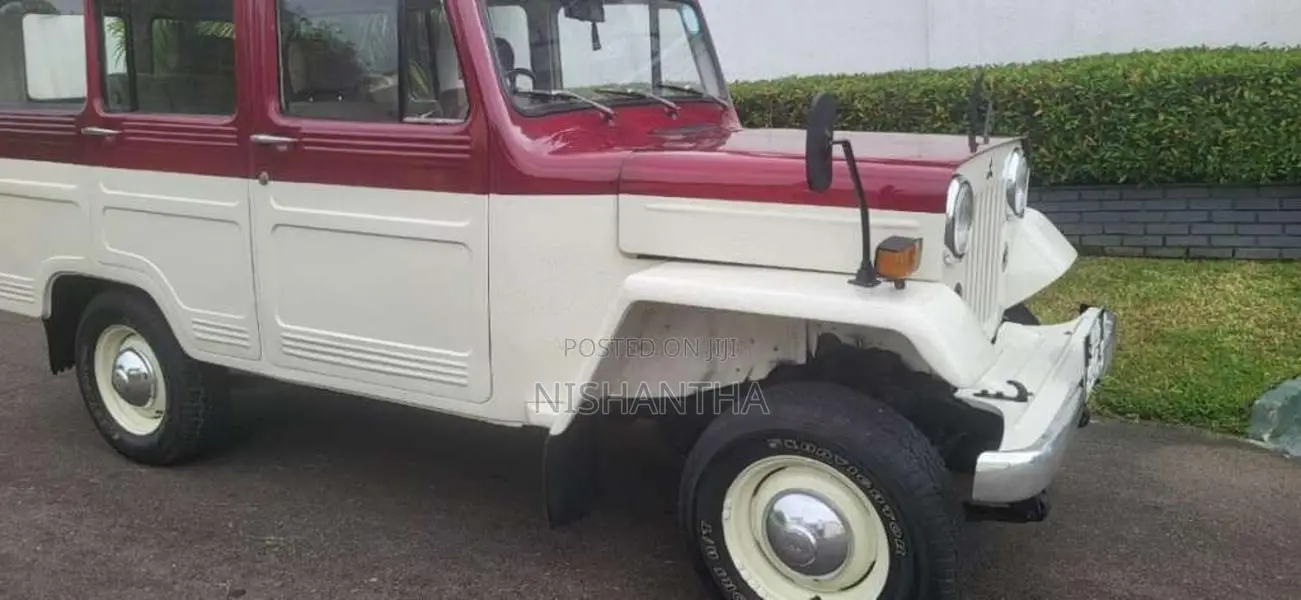Mitsubishi 4DR5 J36 1982 SUV (Used)