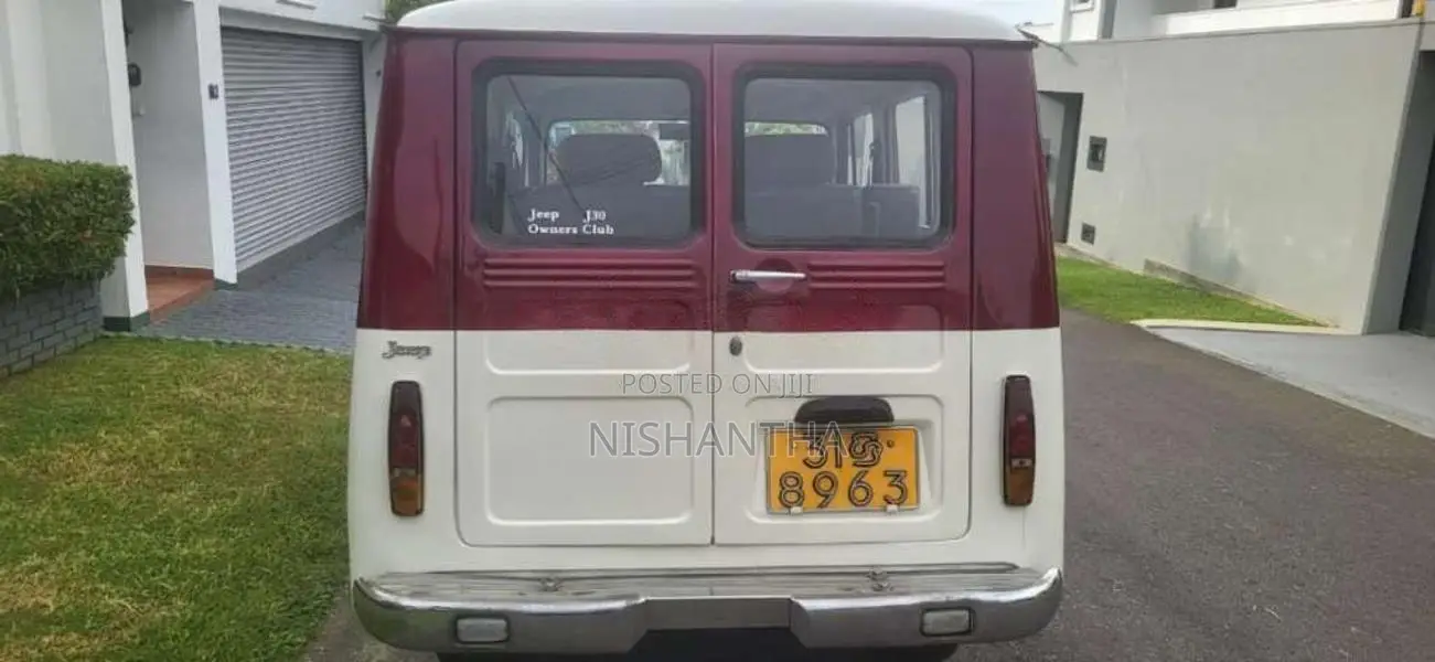 Mitsubishi 4DR5 J36 1982 SUV (Used)