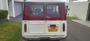 Mitsubishi 4DR5 J36 1982 SUV (Used)