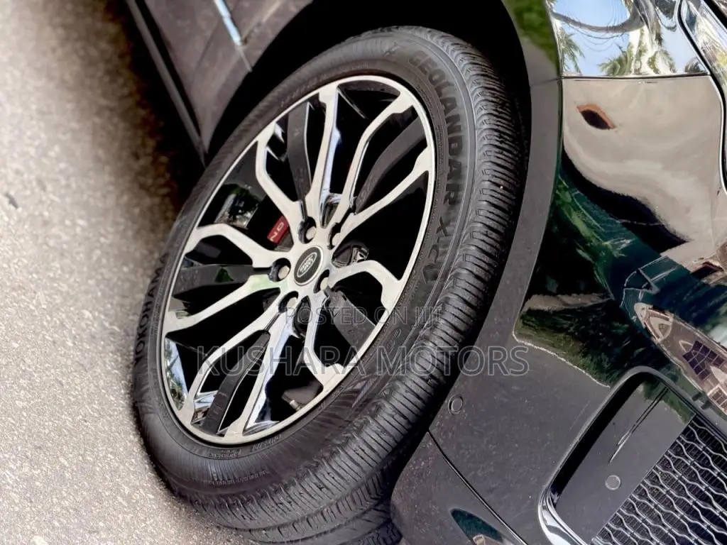 Land-Rover Range Rover Sportbiography 2018 SUV (Used)