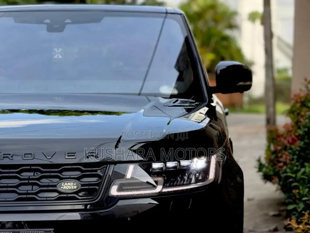 Land-Rover Range Rover Sportbiography 2018 SUV (Used)
