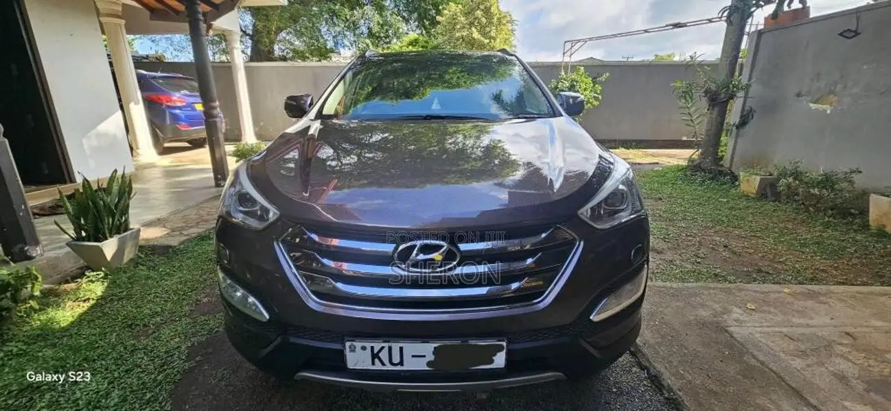 Hyundai Santa Fe 2012 SUV (Used)