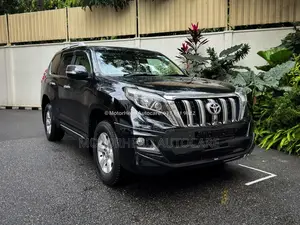 Toyota Land Cruiser 2015 SUV (Used)