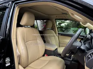 Toyota Land Cruiser 2015 SUV (Used)