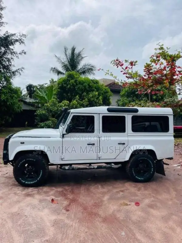 Land-Rover Defender 1979 SUV (Used)