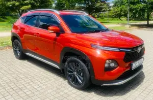 Toyota Taisor 2025 SUV (Used)
