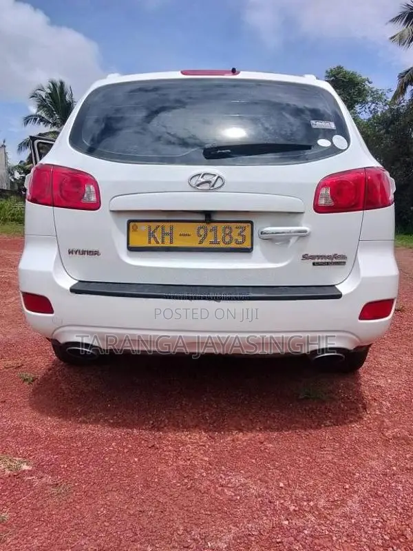 Hyundai Santa Fe 2009 SUV (Used)