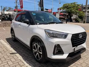 Daihatsu Rocky 2024 SUV (Used)