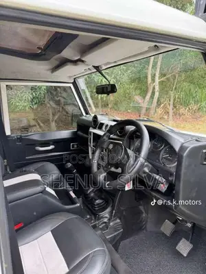 Land-Rover Defender 1991 SUV (Used)