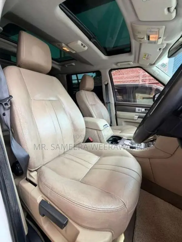 Land-Rover Discovery 4 HSE 2014 SUV (Used)