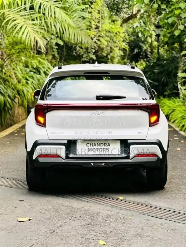 Kia Sonet GT Line 2026 SUV (Used)