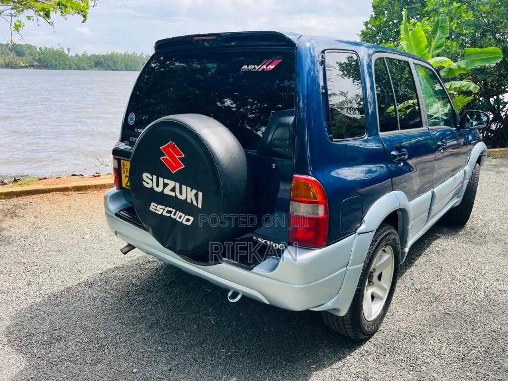 Suzuki Escudo 2001 SUV (Used)