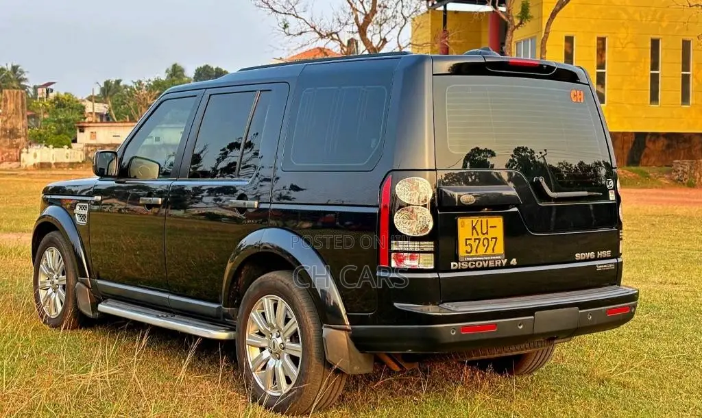 Land-Rover Discovery 4 2012 SUV (Used)