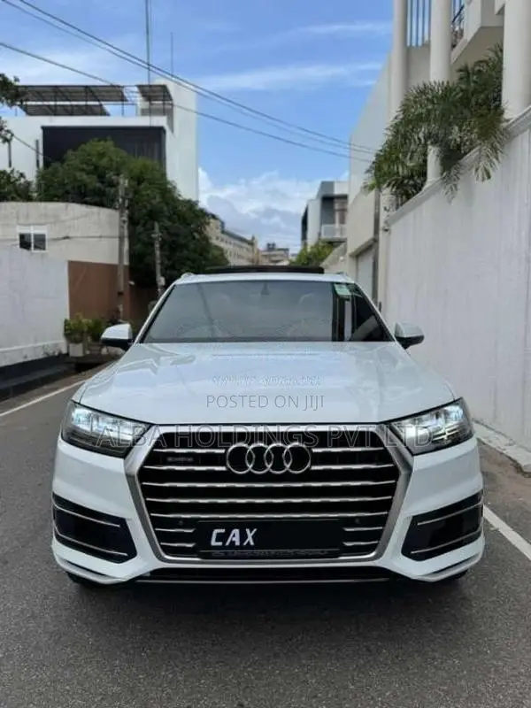 Audi Q7 2.0 Liter 2017 SUV (Used)