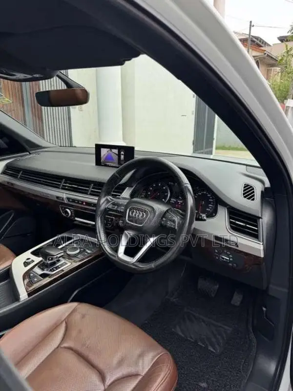 Audi Q7 2.0 Liter 2017 SUV (Used)