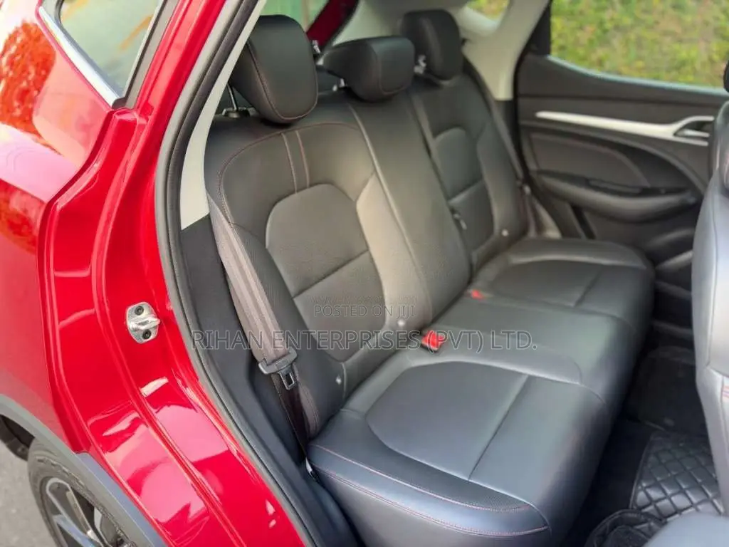 MG ZS 2025 SUV (Used)