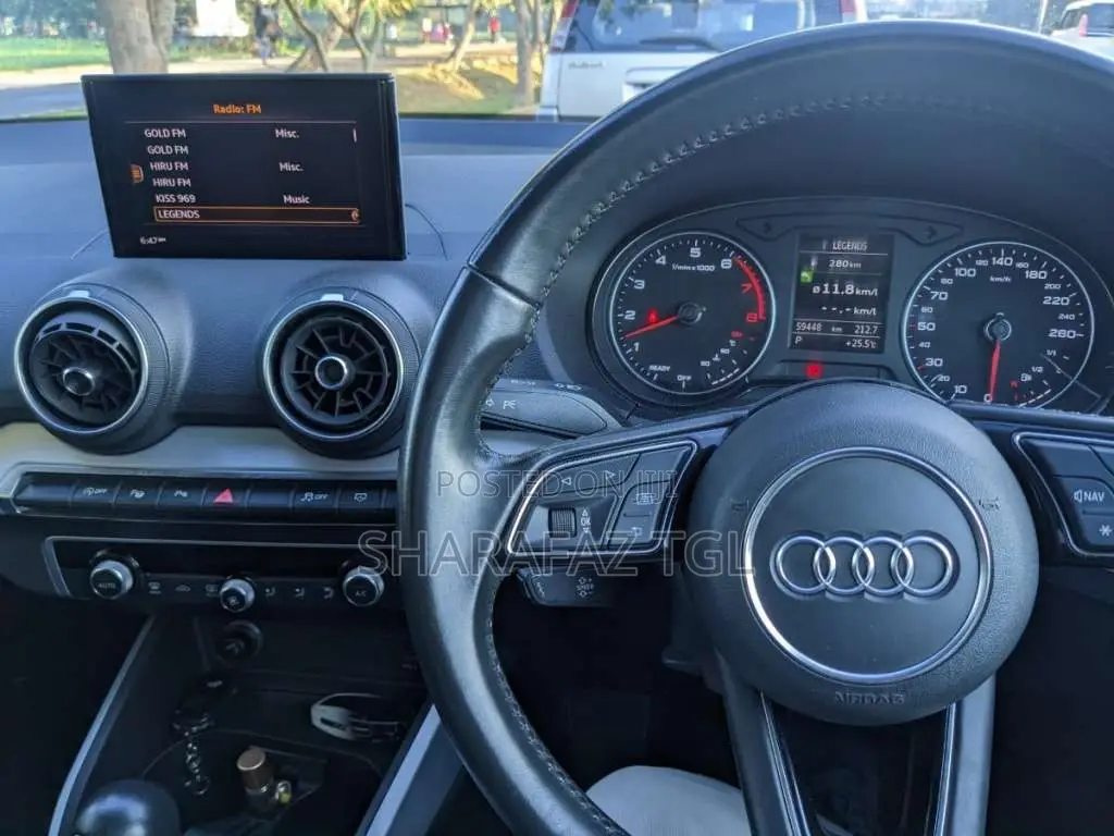 Audi Q2 Park 2018 SUV (Used)