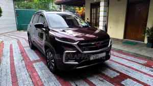 Wuling Almaz 2023 SUV (Used)