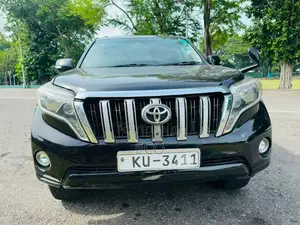Toyota Land Cruiser Prado TRJ 150 TXL 2010 SUV (Used)