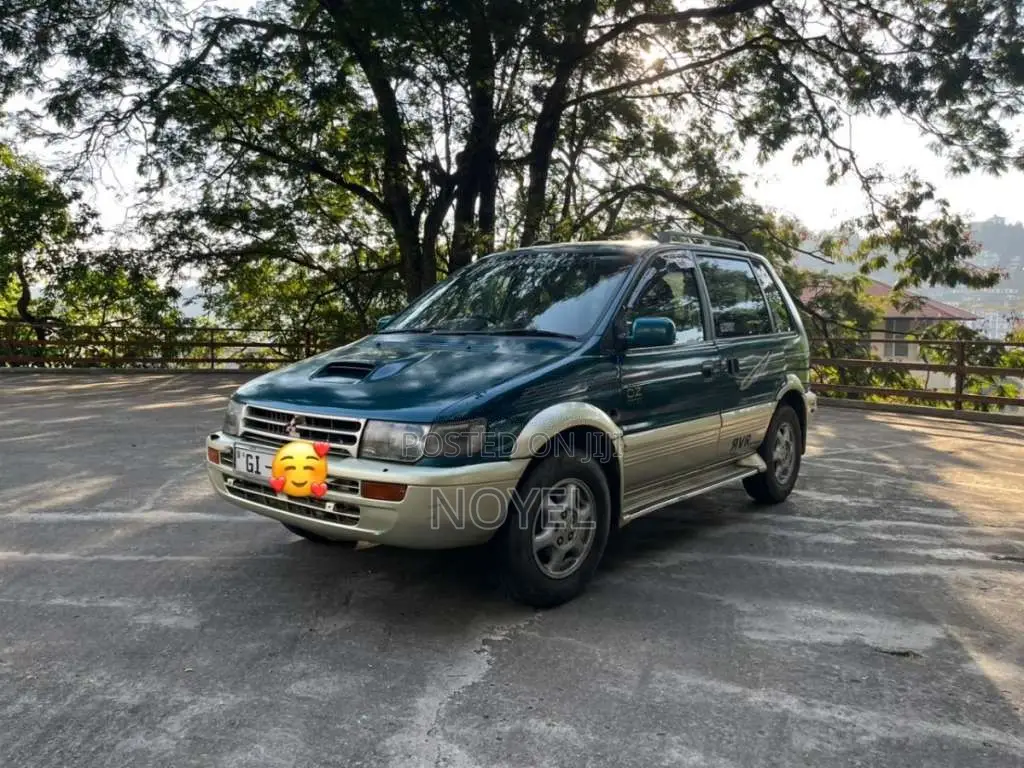 Mitsubishi RVR 1998 SUV (Used)