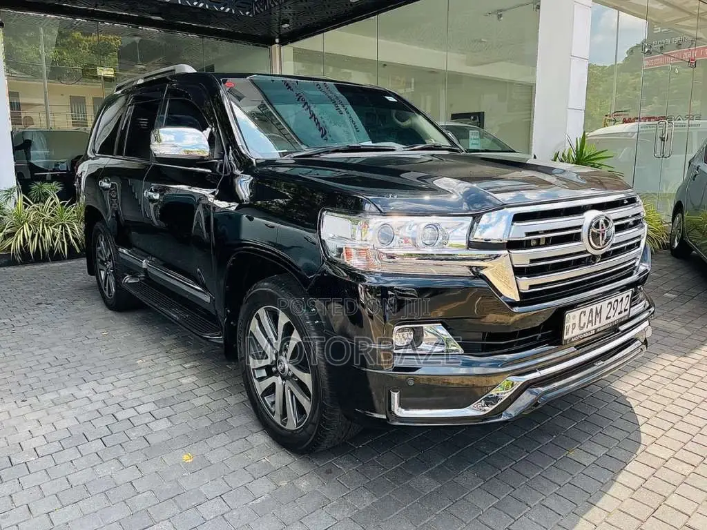 Toyota Land Cruiser Sahara V8 ZX Bruno Cross 2016 SUV (Used)