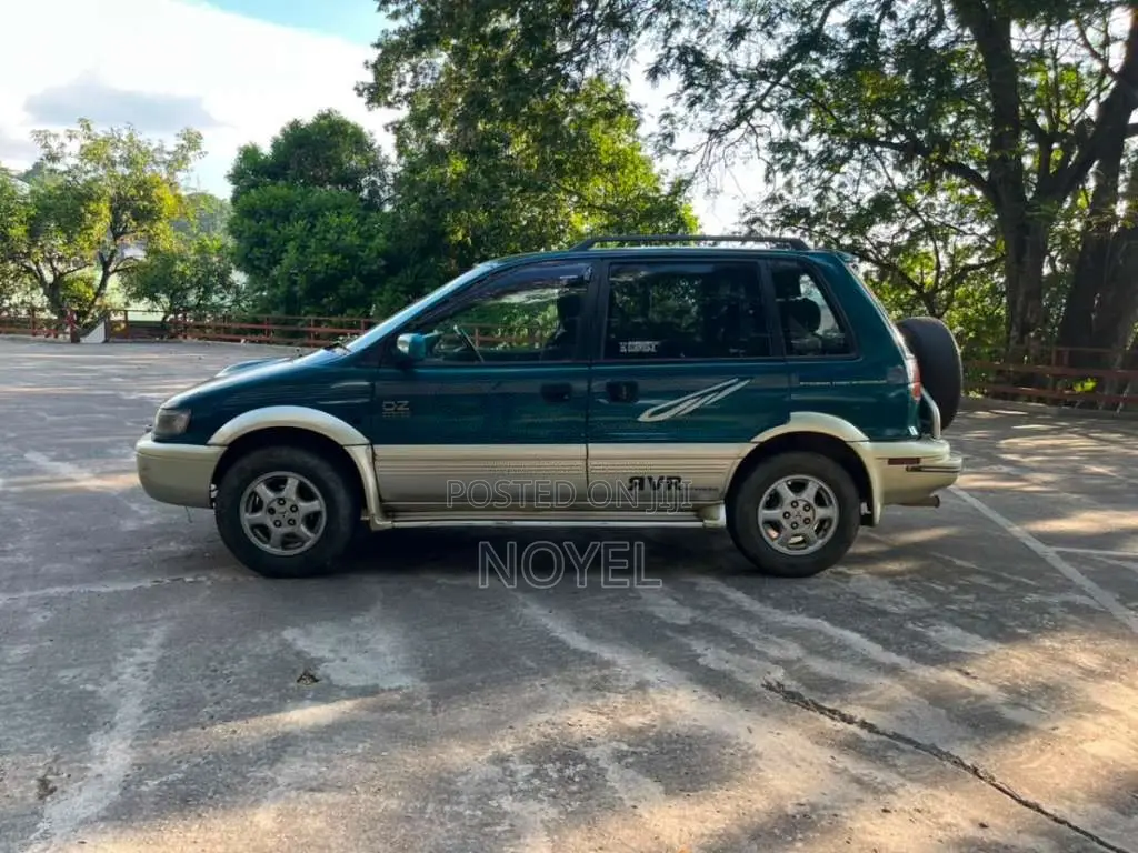 Mitsubishi RVR 1998 SUV (Used)