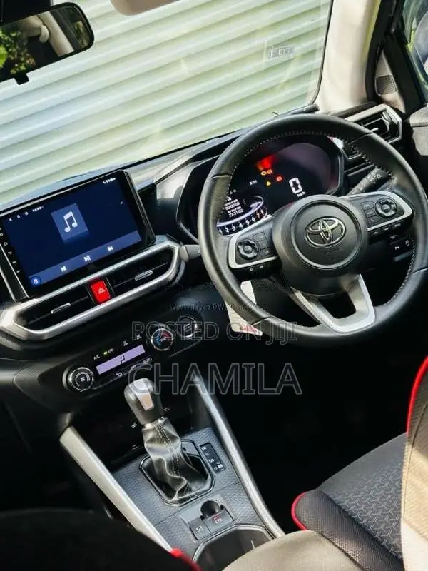 Toyota Raize 2023 SUV (Used)