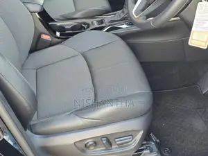 Toyota Corolla Cross 2024 SUV Unregistered (Recondition)