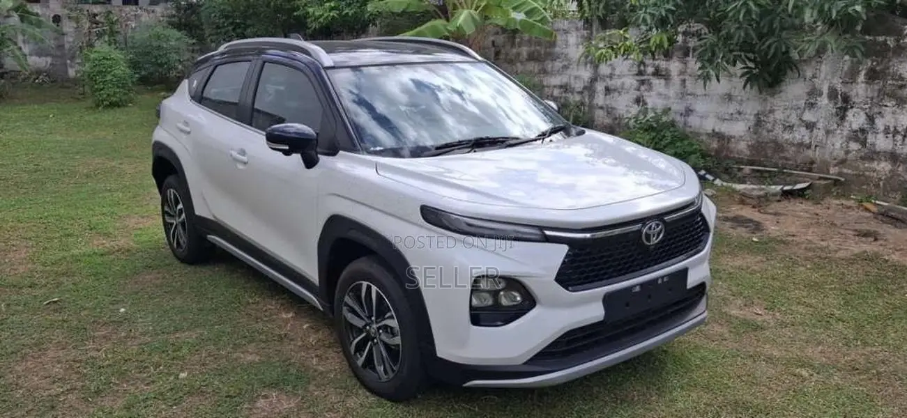 Toyota Taisor V Grade Dual Tone 2026 SUV Brand New