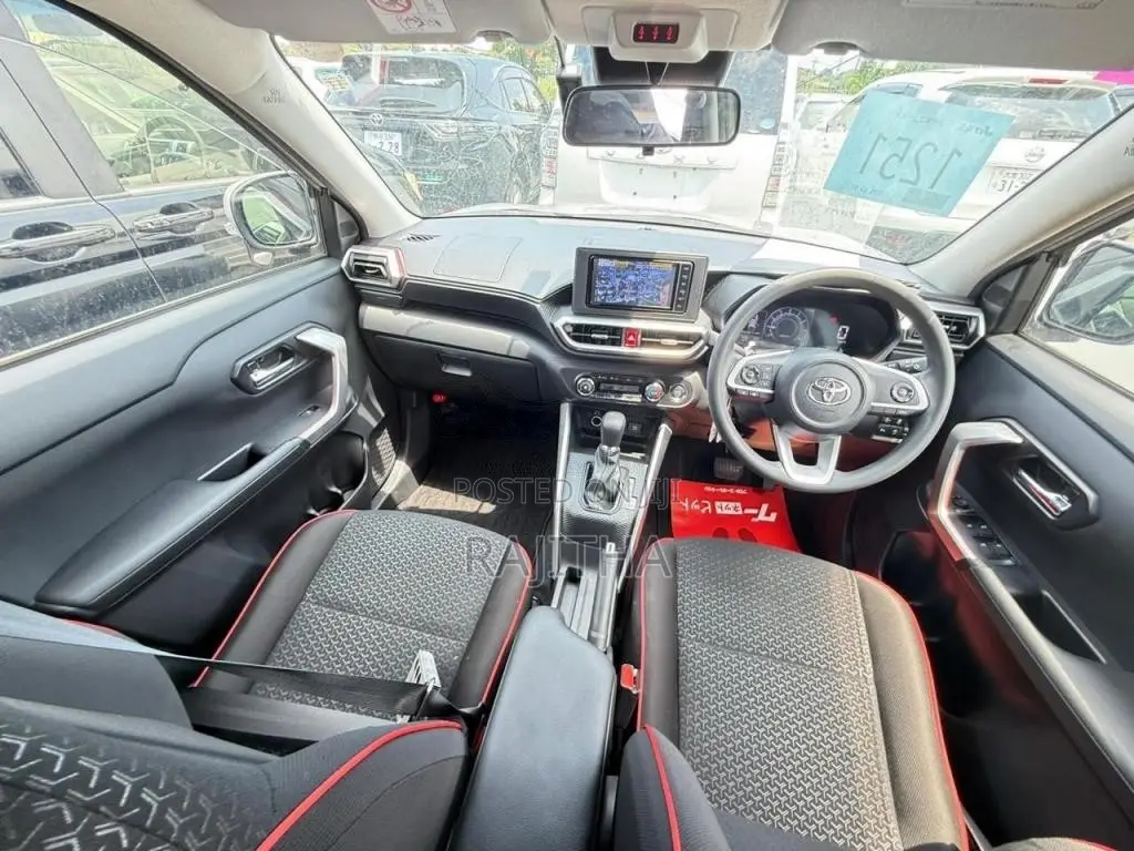 Toyota Raize G Grade 2022 SUV (Used)