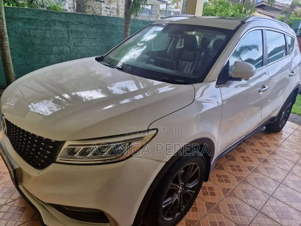 DFSK Glory I-Auto 2021 SUV (Used)