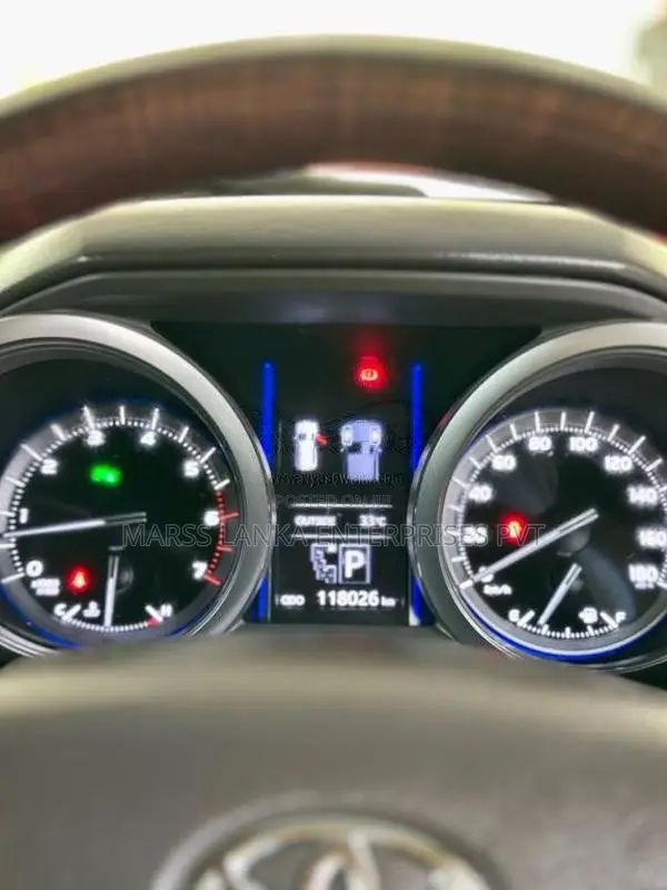 Toyota Land Cruiser Prado 150 2015 SUV (Used)