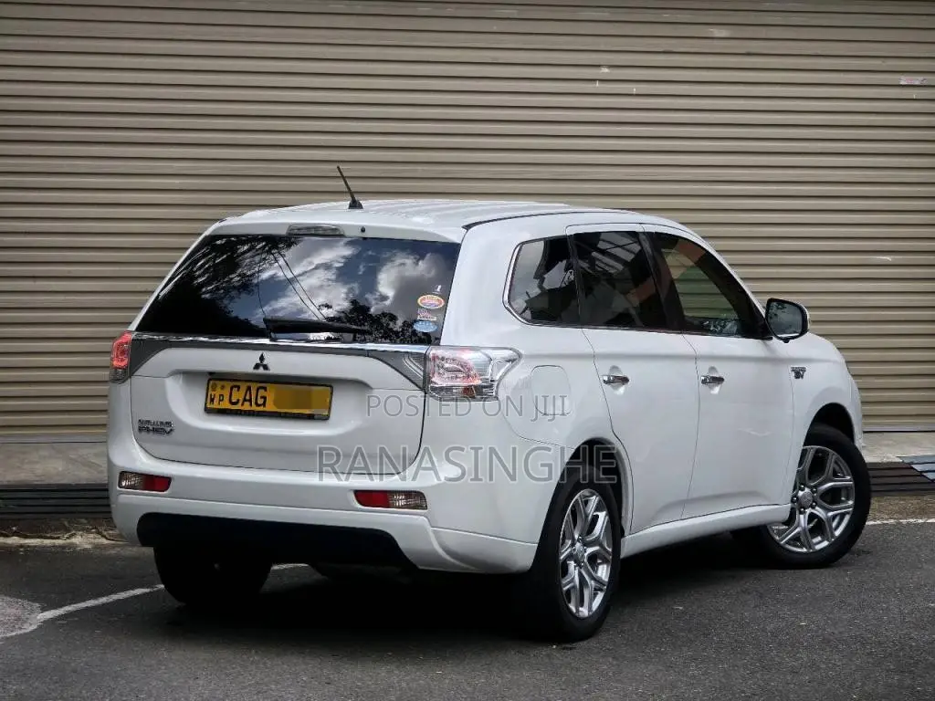 Mitsubishi Outlander 2014 SUV (Used)