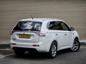 Mitsubishi Outlander 2014 SUV (Used)