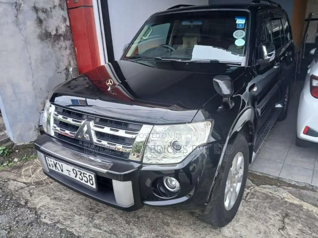Mitsubishi Montero V98 2013 SUV (Used)