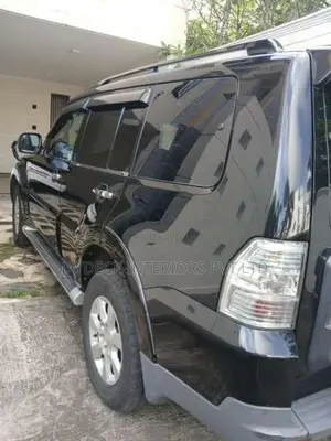 Mitsubishi Montero V98 2013 SUV (Used)