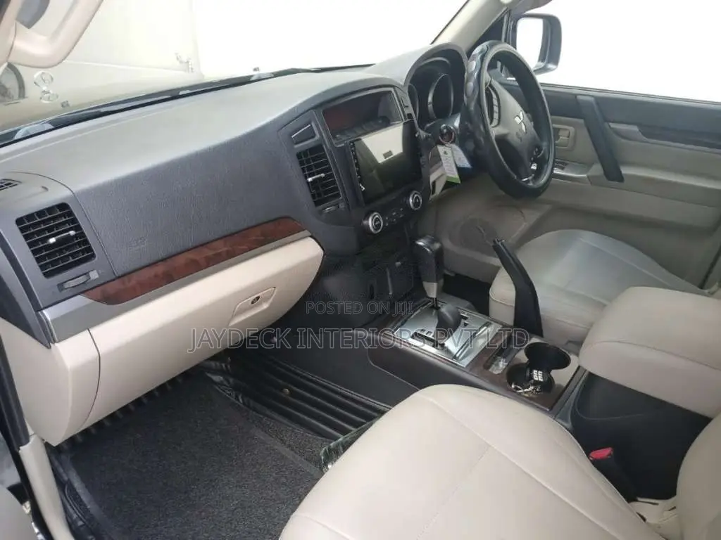 Mitsubishi Montero V98 2013 SUV (Used)