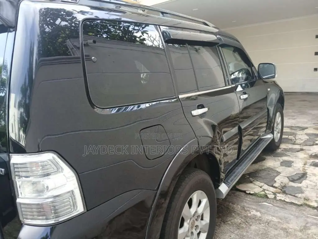 Mitsubishi Montero V98 2013 SUV (Used)