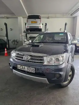 Toyota Fortuner 2007 SUV (Used)