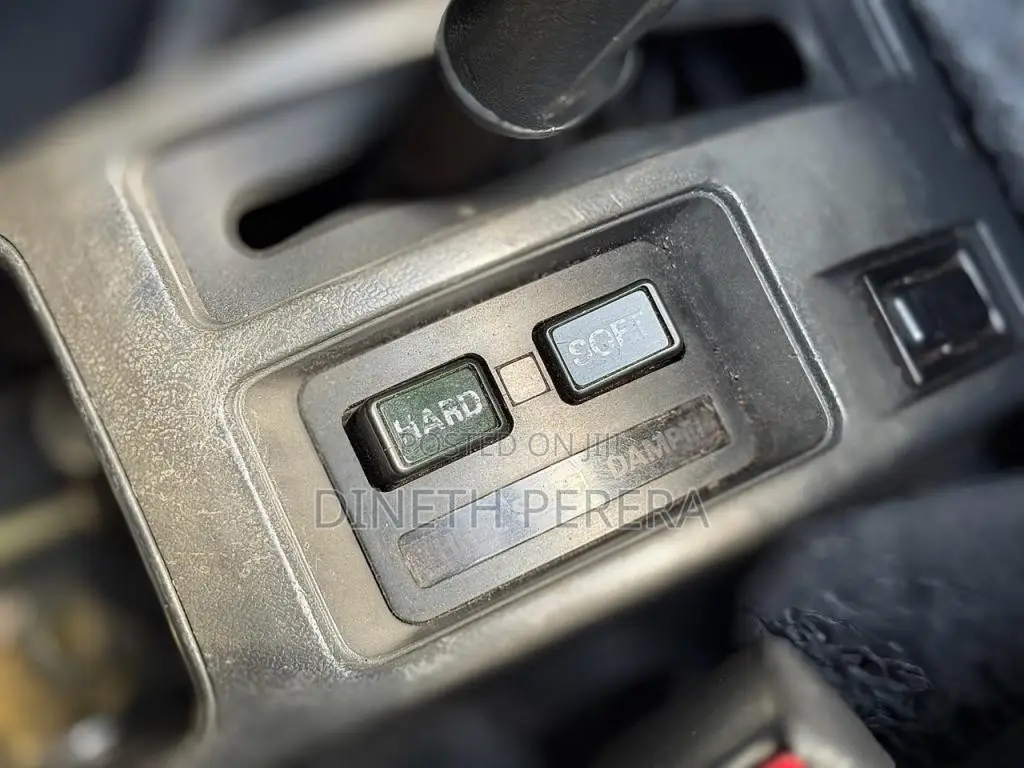 Daihatsu Rocky Rugger 1987 SUV (Used)