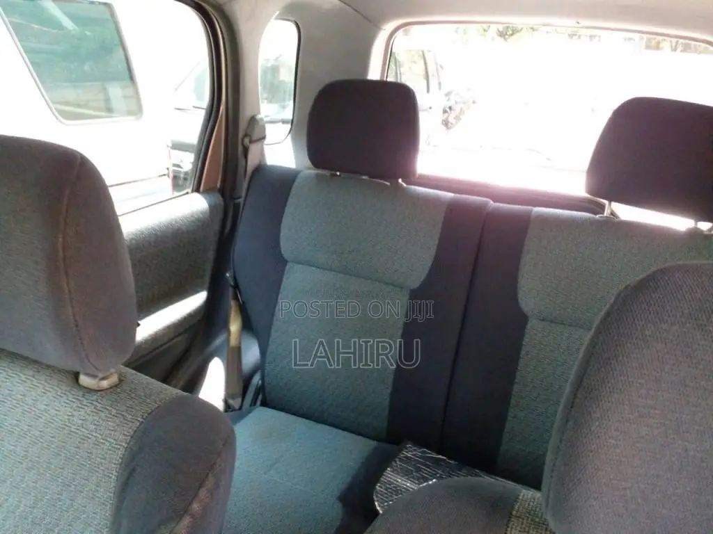 Toyota CAMI J102 2001 SUV (Used)