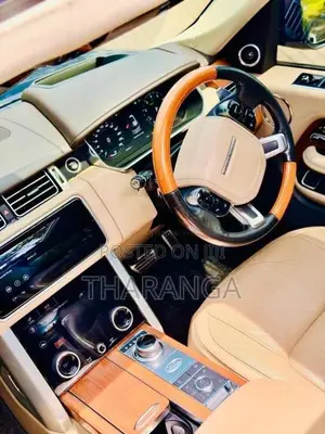 Range-Rover Vogue LWB BIOGRAPHY 2019 SUV (Used)